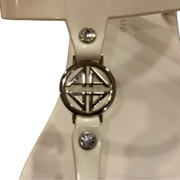 Antonio Melani Thong Jelly Sandals – Size 9 – Ivory Jellycore Chic - Picture 5 of 9